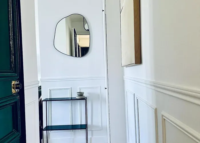 Lejlighed 17 Elegance And Light Monceau And Batignolles Paris